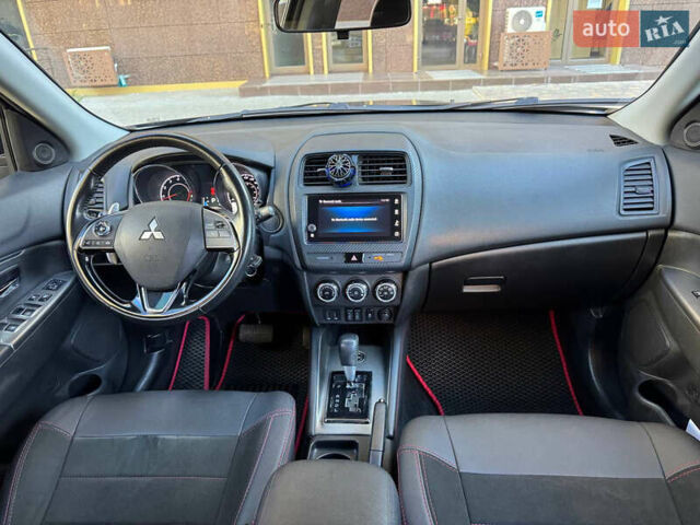 Черный Мицубиси РВР, объемом двигателя 2.36 л и пробегом 130 тыс. км за 13900 $, фото 14 на Automoto.ua