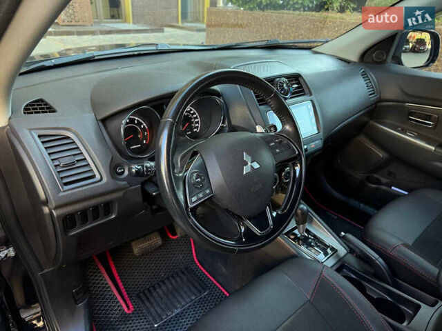 Черный Мицубиси РВР, объемом двигателя 2.36 л и пробегом 130 тыс. км за 13900 $, фото 17 на Automoto.ua