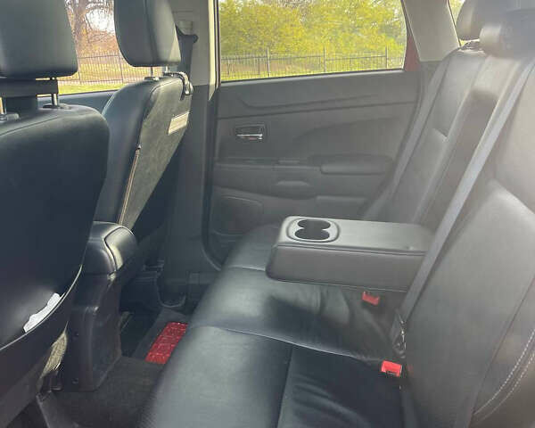 Красный Мицубиси РВР, объемом двигателя 2 л и пробегом 192 тыс. км за 11000 $, фото 11 на Automoto.ua