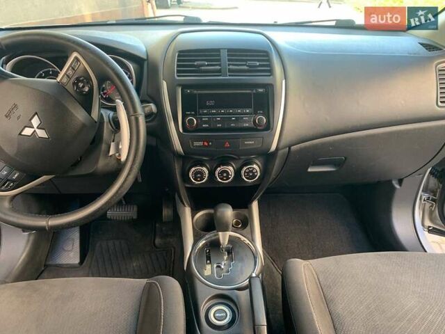Серый Мицубиси РВР, объемом двигателя 2 л и пробегом 180 тыс. км за 11200 $, фото 20 на Automoto.ua