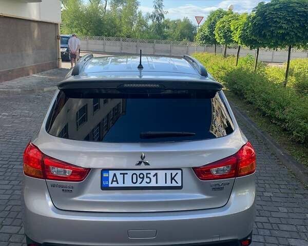 Серый Мицубиси РВР, объемом двигателя 2 л и пробегом 180 тыс. км за 11200 $, фото 9 на Automoto.ua