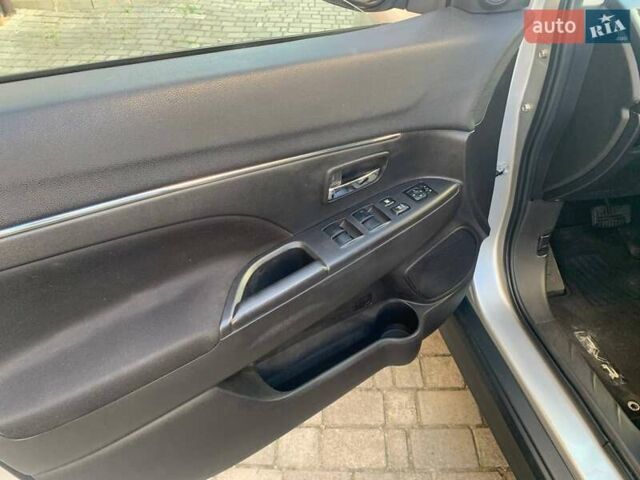 Серый Мицубиси РВР, объемом двигателя 2 л и пробегом 180 тыс. км за 11200 $, фото 23 на Automoto.ua