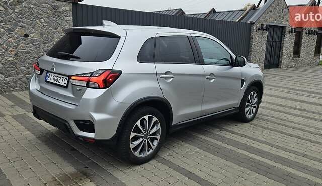 Серый Мицубиси РВР, объемом двигателя 2.36 л и пробегом 92 тыс. км за 15600 $, фото 4 на Automoto.ua