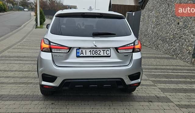 Серый Мицубиси РВР, объемом двигателя 2.36 л и пробегом 92 тыс. км за 15600 $, фото 1 на Automoto.ua