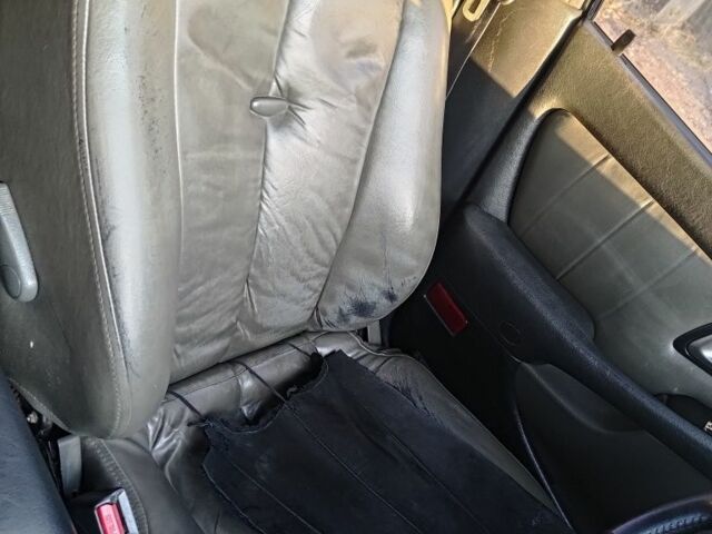 Черный Мицубиси Сигма, объемом двигателя 3 л и пробегом 250 тыс. км за 3452 $, фото 4 на Automoto.ua