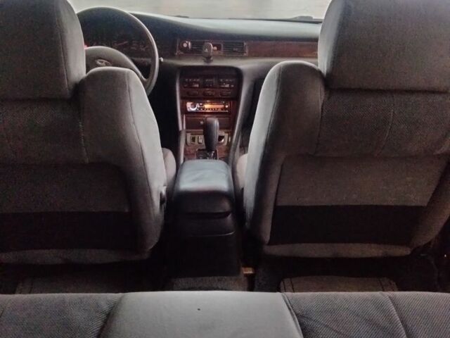 Черный Мицубиси Сигма, объемом двигателя 3 л и пробегом 300 тыс. км за 3000 $, фото 2 на Automoto.ua