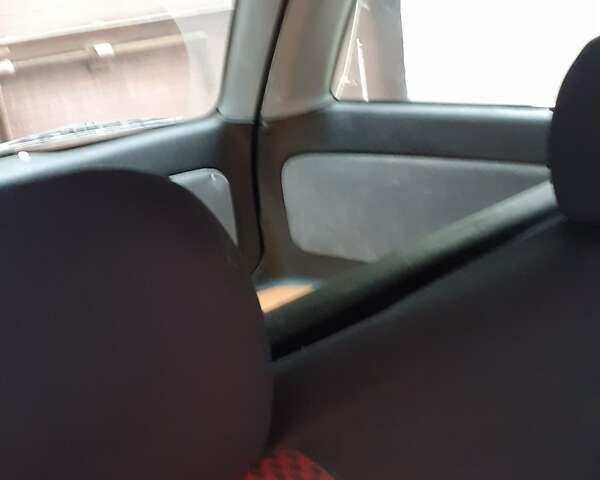 Красный Мицубиси Сигма, объемом двигателя 3 л и пробегом 100 тыс. км за 2000 $, фото 8 на Automoto.ua