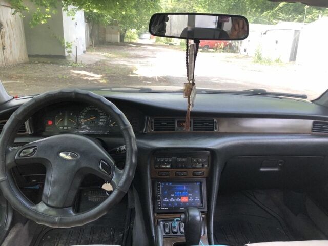 Серый Мицубиси Сигма, объемом двигателя 3 л и пробегом 300 тыс. км за 1500 $, фото 6 на Automoto.ua