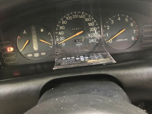 Серый Мицубиси Сигма, объемом двигателя 3 л и пробегом 300 тыс. км за 1500 $, фото 10 на Automoto.ua