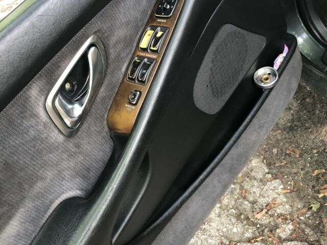 Серый Мицубиси Сигма, объемом двигателя 3 л и пробегом 300 тыс. км за 1500 $, фото 11 на Automoto.ua