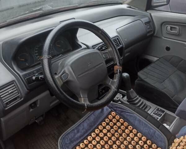 Міцубісі Спейс Раннер 1996 у Ирпене на Automoto.ua Червоний Міцубісі Спейс Раннер, об'ємом двигуна 1.8 л та пробігом 375 тис. км за 2100 $, фото 3 на Automoto.ua
