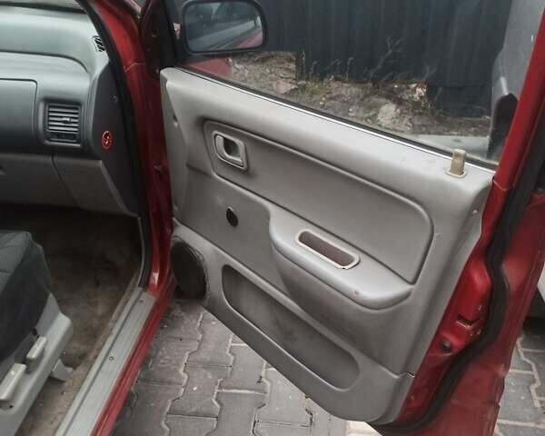 Міцубісі Спейс Раннер 1996 у Ирпене на Automoto.ua Червоний Міцубісі Спейс Раннер, об'ємом двигуна 1.8 л та пробігом 375 тис. км за 2100 $, фото 11 на Automoto.ua