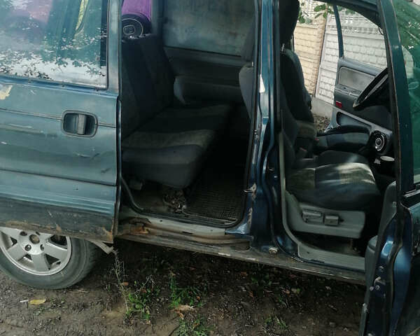 Міцубісі Спейс Раннер, об'ємом двигуна 1.8 л та пробігом 300 тис. км за 1090 $, фото 1 на Automoto.ua