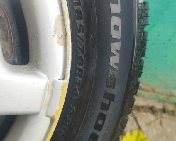 Синій Міцубісі Спейс Раннер, об'ємом двигуна 1.8 л та пробігом 390 тис. км за 2700 $, фото 24 на Automoto.ua