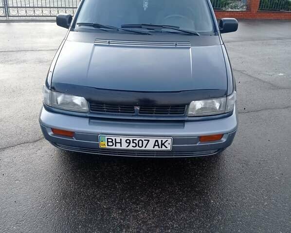 Синій Міцубісі Спейс Раннер, об'ємом двигуна 1.8 л та пробігом 390 тис. км за 2700 $, фото 5 на Automoto.ua