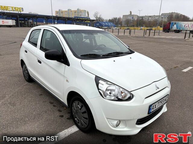 Білий Міцубісі Спейс Стар, об'ємом двигуна 1 л та пробігом 72 тис. км за 5600 $, фото 1 на Automoto.ua