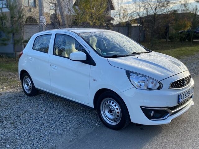 Белый Мицубиси Спейс Стар, объемом двигателя 1 л и пробегом 147 тыс. км за 6950 $, фото 7 на Automoto.ua