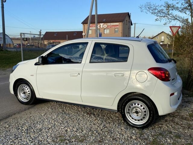 Белый Мицубиси Спейс Стар, объемом двигателя 1 л и пробегом 147 тыс. км за 6950 $, фото 4 на Automoto.ua