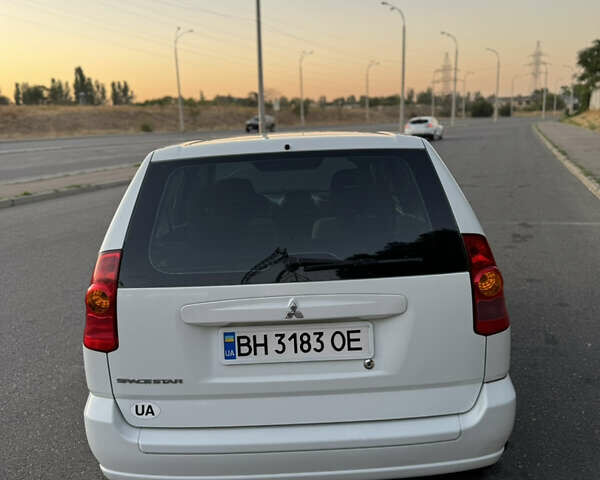 Белый Мицубиси Спейс Стар, объемом двигателя 1.6 л и пробегом 319 тыс. км за 2950 $, фото 9 на Automoto.ua