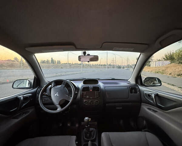 Белый Мицубиси Спейс Стар, объемом двигателя 1.6 л и пробегом 319 тыс. км за 2950 $, фото 28 на Automoto.ua