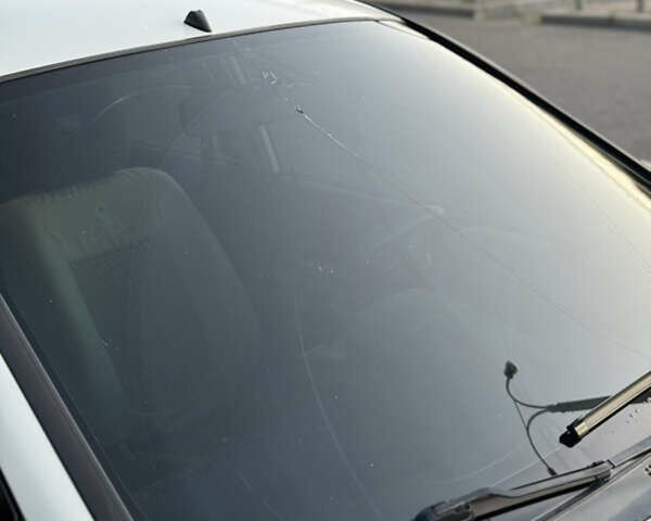 Белый Мицубиси Спейс Стар, объемом двигателя 1.6 л и пробегом 319 тыс. км за 2950 $, фото 23 на Automoto.ua