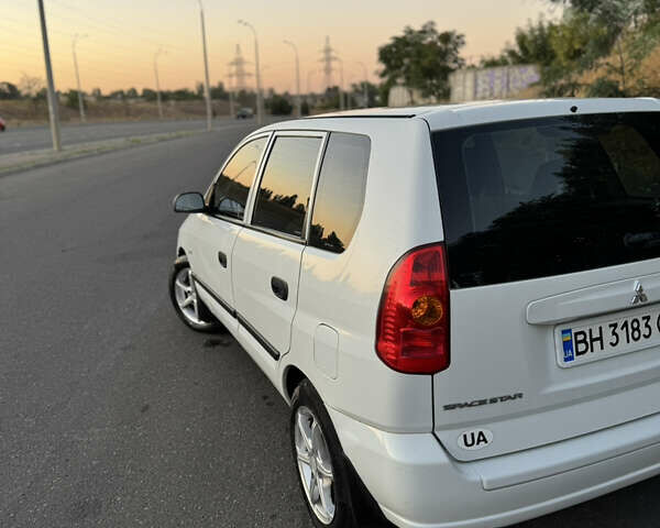 Белый Мицубиси Спейс Стар, объемом двигателя 1.6 л и пробегом 319 тыс. км за 2950 $, фото 8 на Automoto.ua