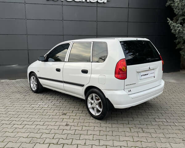 Білий Міцубісі Спейс Стар, об'ємом двигуна 1.58 л та пробігом 319 тис. км за 3500 $, фото 17 на Automoto.ua