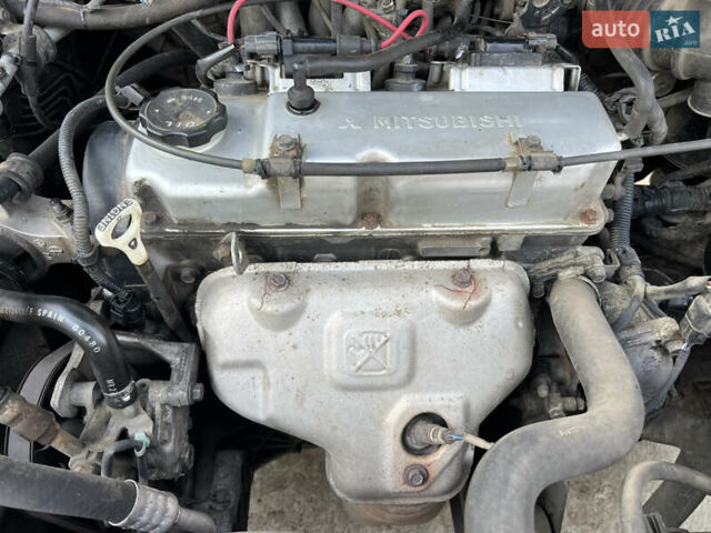 Чорний Міцубісі Спейс Стар, об'ємом двигуна 1.6 л та пробігом 300 тис. км за 2750 $, фото 50 на Automoto.ua