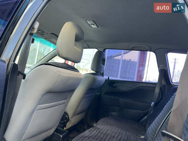 Чорний Міцубісі Спейс Стар, об'ємом двигуна 1.6 л та пробігом 300 тис. км за 2750 $, фото 31 на Automoto.ua