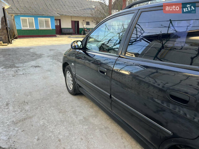 Чорний Міцубісі Спейс Стар, об'ємом двигуна 1.6 л та пробігом 300 тис. км за 2750 $, фото 18 на Automoto.ua