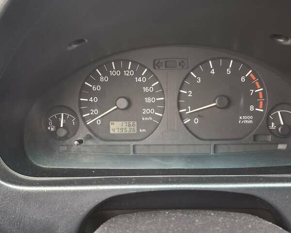 Черный Мицубиси Спейс Стар, объемом двигателя 1.58 л и пробегом 478 тыс. км за 2600 $, фото 2 на Automoto.ua