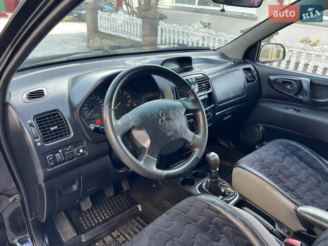 Чорний Міцубісі Спейс Стар, об'ємом двигуна 1.6 л та пробігом 300 тис. км за 2750 $, фото 28 на Automoto.ua