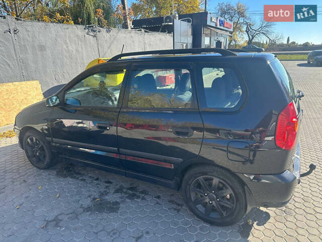 Міцубісі Спейс Стар 2004 у Одесі на Automoto.ua Чорний Міцубісі Спейс Стар, об'ємом двигуна 1.58 л та пробігом 242 тис. км за 3500 $, фото 1 на Automoto.ua