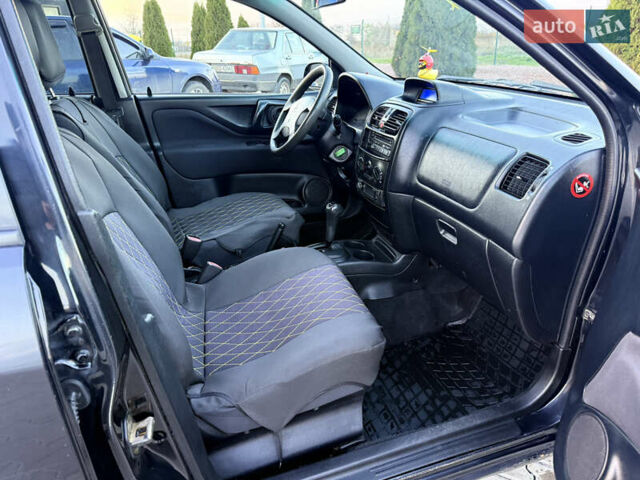 Черный Мицубиси Спейс Стар, объемом двигателя 1.83 л и пробегом 190 тыс. км за 2800 $, фото 5 на Automoto.ua