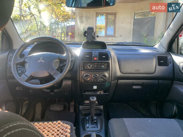 Міцубісі Спейс Стар 2004 у Одесі на Automoto.ua Чорний Міцубісі Спейс Стар, об'ємом двигуна 1.58 л та пробігом 242 тис. км за 3500 $, фото 10 на Automoto.ua