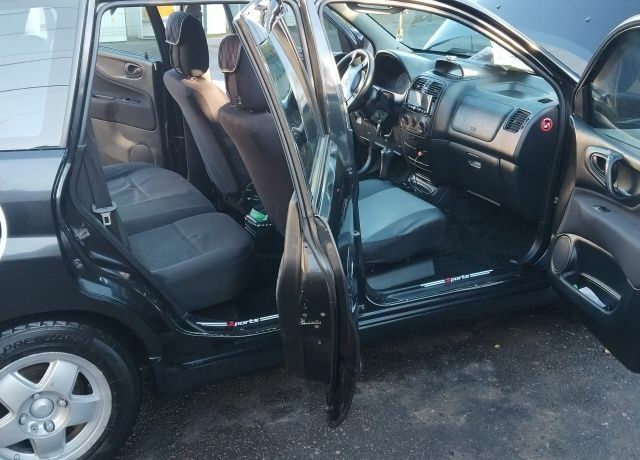 Черный Мицубиси Спейс Стар, объемом двигателя 1.6 л и пробегом 360 тыс. км за 2800 $, фото 11 на Automoto.ua