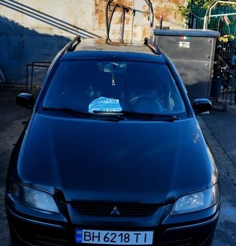 Черный Мицубиси Спейс Стар, объемом двигателя 1.6 л и пробегом 360 тыс. км за 2800 $, фото 4 на Automoto.ua