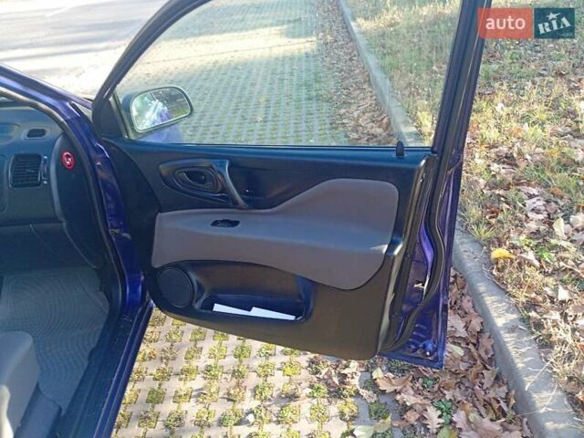 Фиолетовый Мицубиси Спейс Стар, объемом двигателя 1.58 л и пробегом 240 тыс. км за 3500 $, фото 6 на Automoto.ua