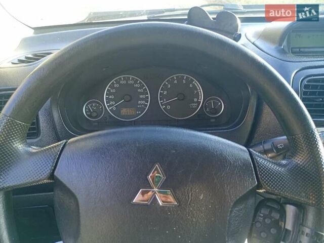 Фиолетовый Мицубиси Спейс Стар, объемом двигателя 1.58 л и пробегом 240 тыс. км за 3500 $, фото 8 на Automoto.ua