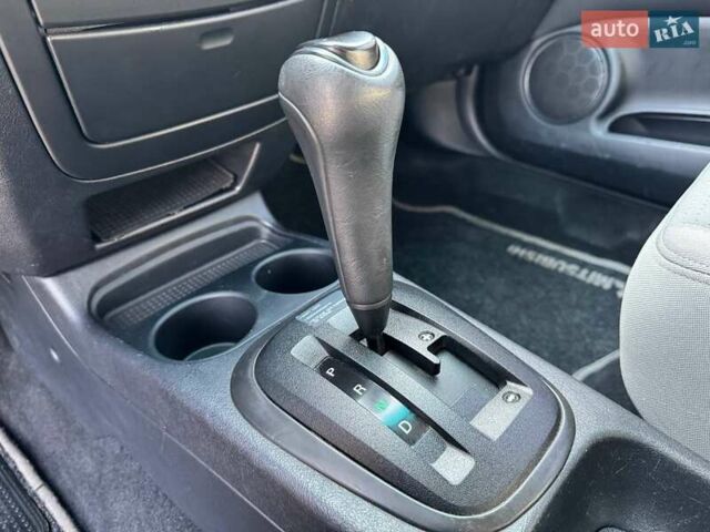 Червоний Міцубісі Спейс Стар, об'ємом двигуна 1.59 л та пробігом 177 тис. км за 5200 $, фото 12 на Automoto.ua