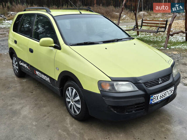 Жовтий Міцубісі Спейс Стар, об'ємом двигуна 1.58 л та пробігом 245 тис. км за 2250 $, фото 4 на Automoto.ua
