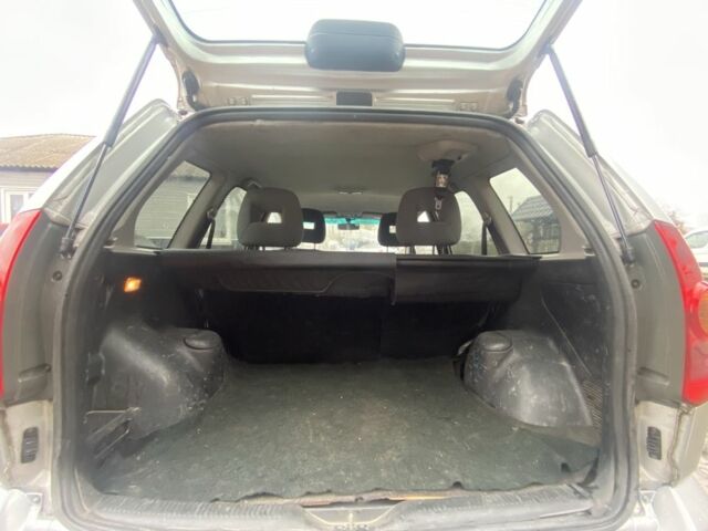 Серый Мицубиси Спейс Стар, объемом двигателя 1.6 л и пробегом 300 тыс. км за 2450 $, фото 5 на Automoto.ua