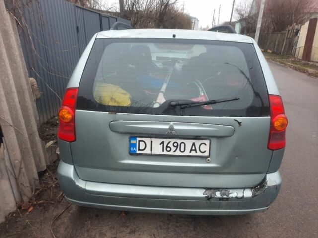 Серый Мицубиси Спейс Стар, объемом двигателя 1.6 л и пробегом 300 тыс. км за 2500 $, фото 4 на Automoto.ua
