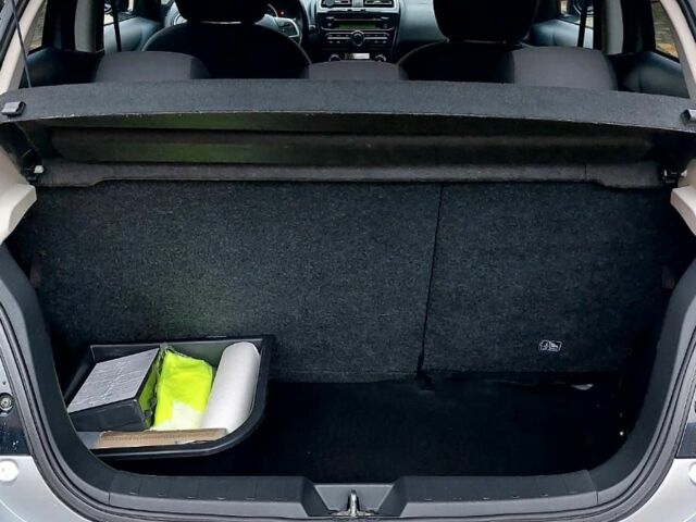 Серый Мицубиси Спейс Стар, объемом двигателя 1.2 л и пробегом 198 тыс. км за 6000 $, фото 8 на Automoto.ua