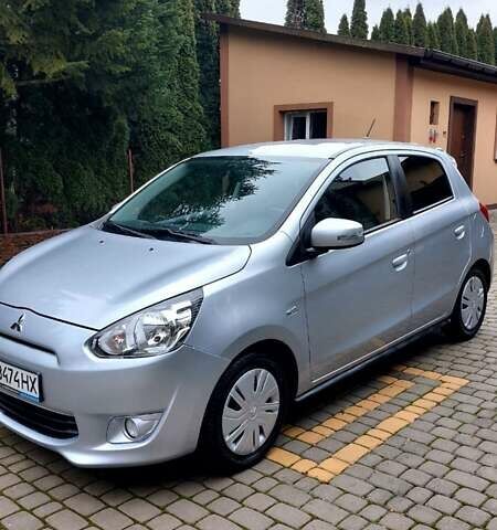 Серый Мицубиси Спейс Стар, объемом двигателя 1.19 л и пробегом 198 тыс. км за 6000 $, фото 1 на Automoto.ua