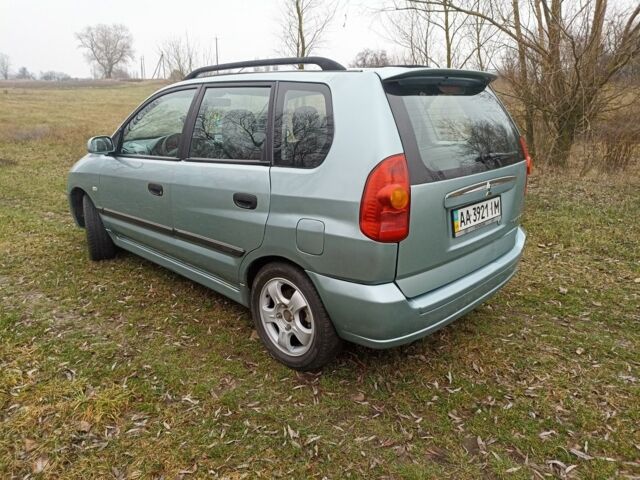 Серый Мицубиси Спейс Стар, объемом двигателя 1.6 л и пробегом 220 тыс. км за 2550 $, фото 3 на Automoto.ua