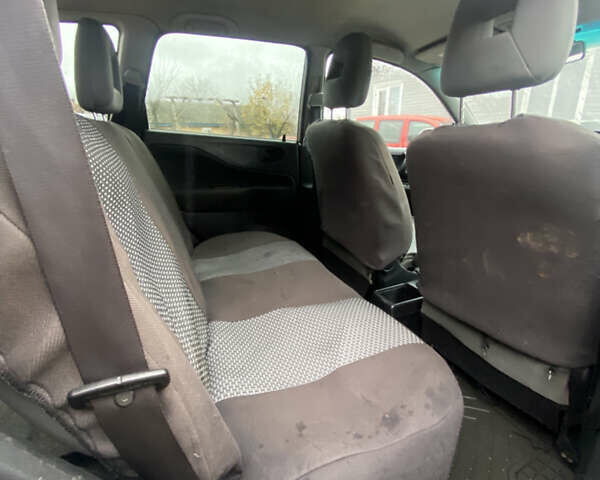 Сірий Міцубісі Спейс Стар, об'ємом двигуна 1.58 л та пробігом 300 тис. км за 2450 $, фото 6 на Automoto.ua