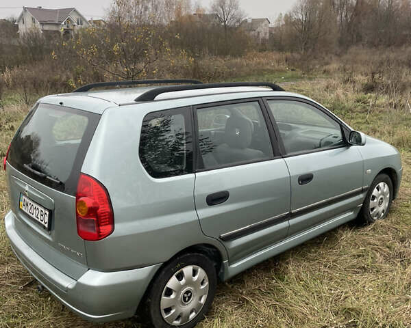 Сірий Міцубісі Спейс Стар, об'ємом двигуна 1.58 л та пробігом 295 тис. км за 2750 $, фото 3 на Automoto.ua