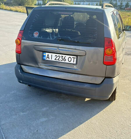 Сірий Міцубісі Спейс Стар, об'ємом двигуна 1.58 л та пробігом 250 тис. км за 3200 $, фото 2 на Automoto.ua