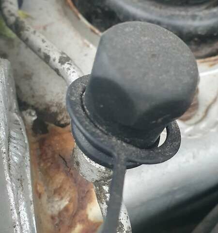 Сірий Міцубісі Спейс Стар, об'ємом двигуна 1.6 л та пробігом 208 тис. км за 3550 $, фото 30 на Automoto.ua